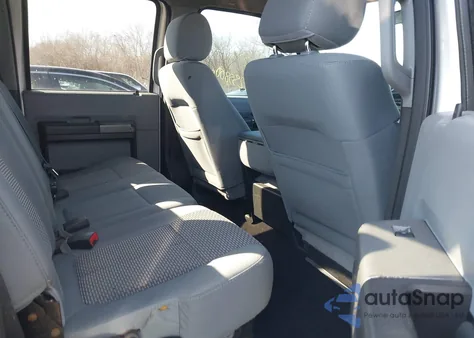 2012 Ford F-250 Xlt z USA, uszkodzony, nr VIN 1FT7W2BT7CEA20267